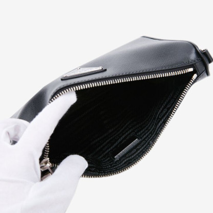♦PRADA♦メンズ ショルダーバッグ☆正規品・関税込☆