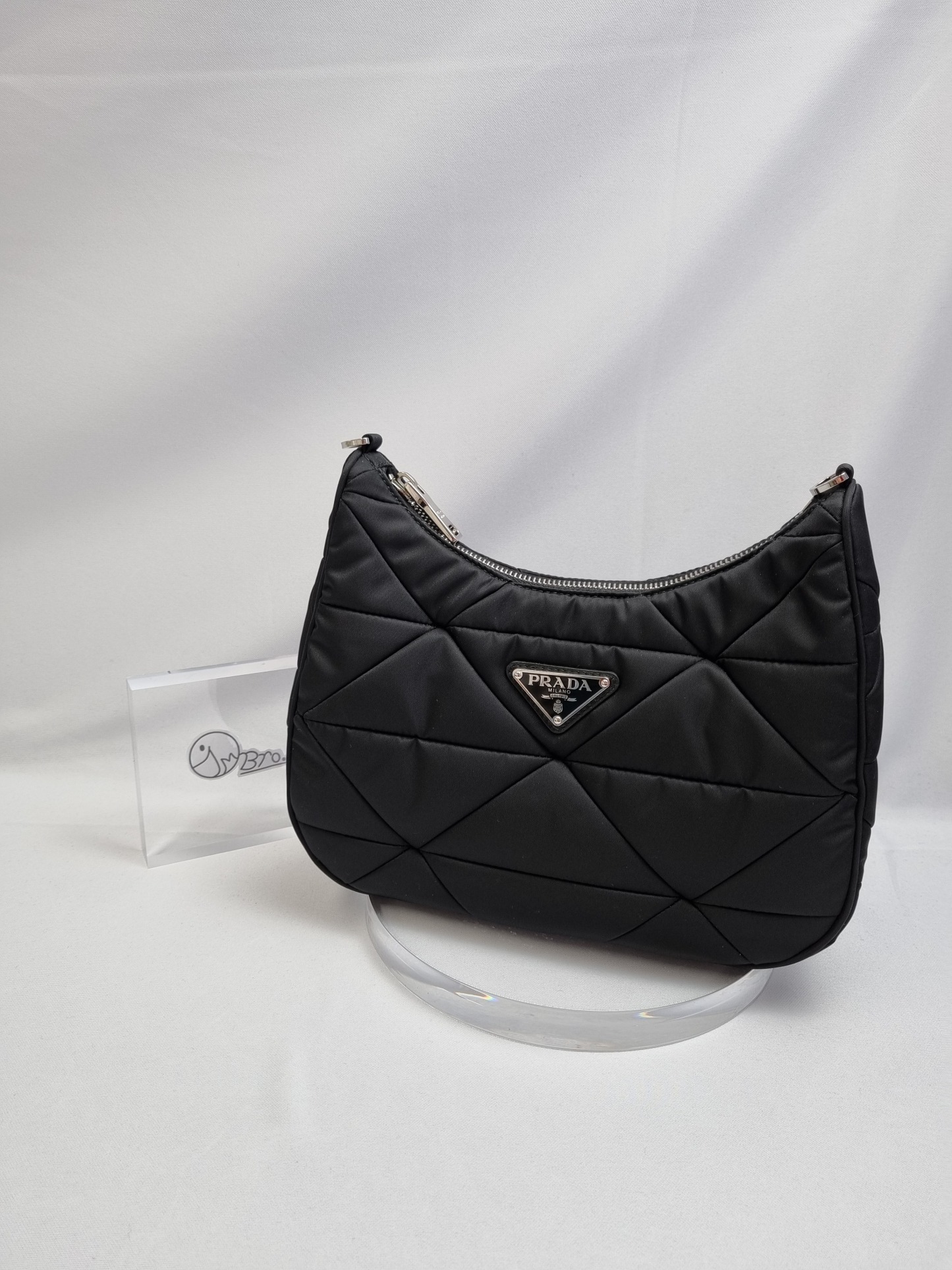 ☆人気☆【PRADA】☆ナイロン キルティング ショルダーバッ.グ☆