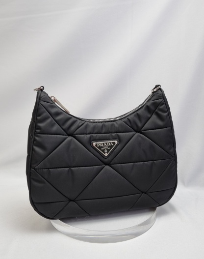☆人気☆【PRADA】☆ナイロン キルティング ショルダーバッ.グ☆