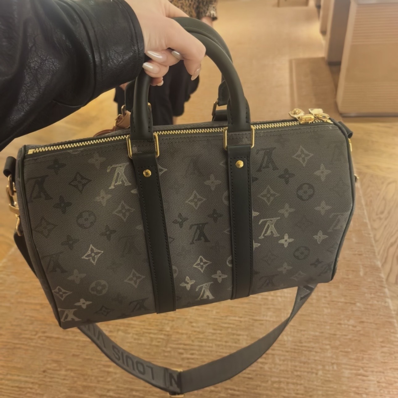 【洗練ミニボストン】 LV キーポルバンドリエール25