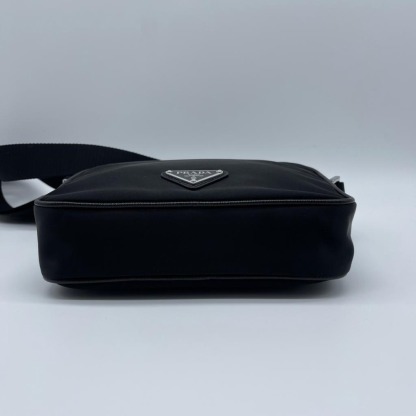 ★プラダショルダーバッグ お買い得！！