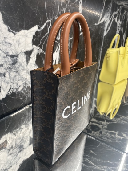 CELINE 【入手困難】MINI VERTICAL CABAS☆トリオンフキャンバス