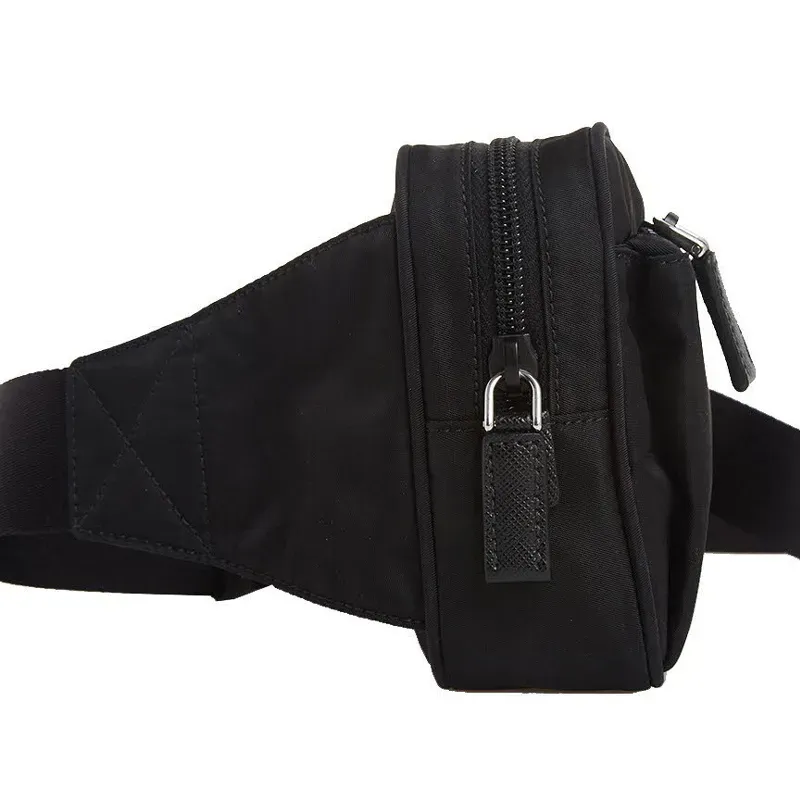 ★送料関税込★PRADA Re-Nylon サフィアーノレザー ボディバッグ