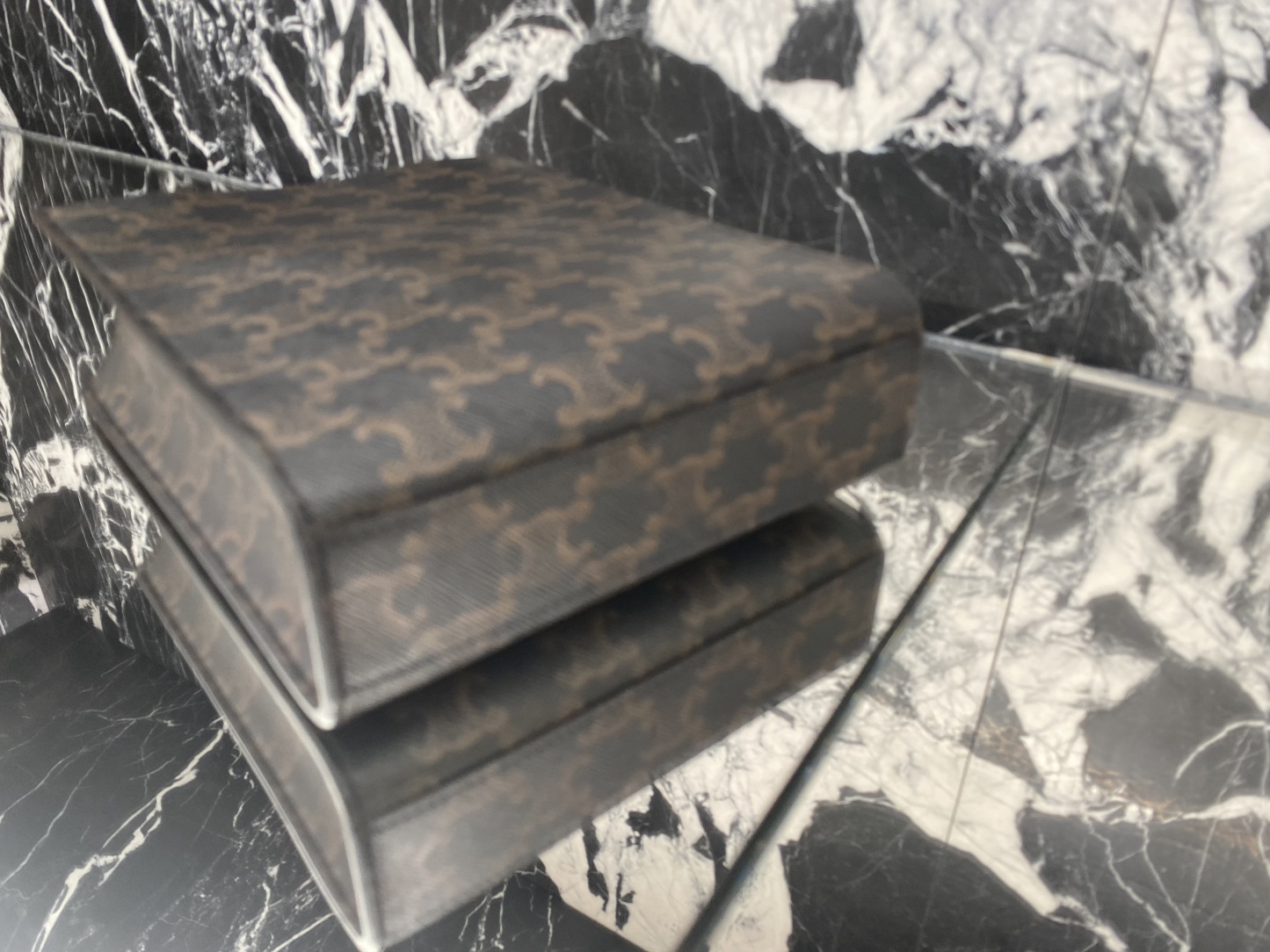 CELINE 【入手困難】MINI VERTICAL CABAS☆トリオンフキャンバス