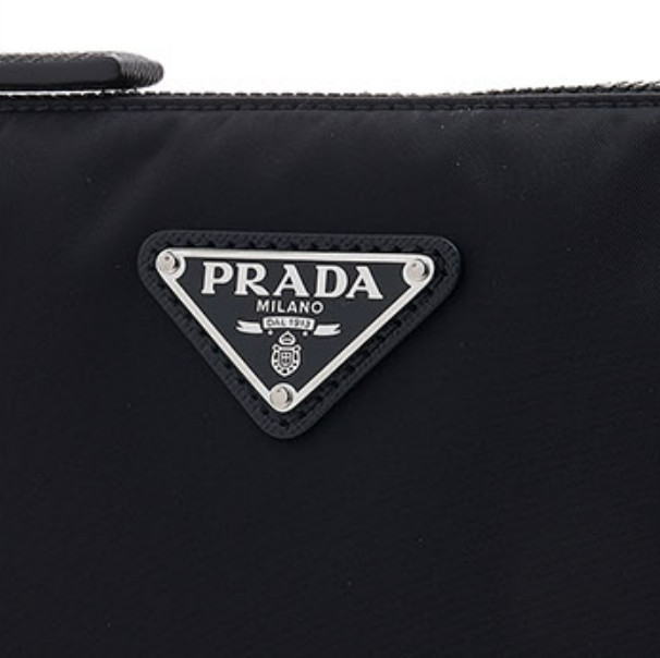 ♦PRADA♦メンズ ショルダーバッグ☆正規品・関税込☆