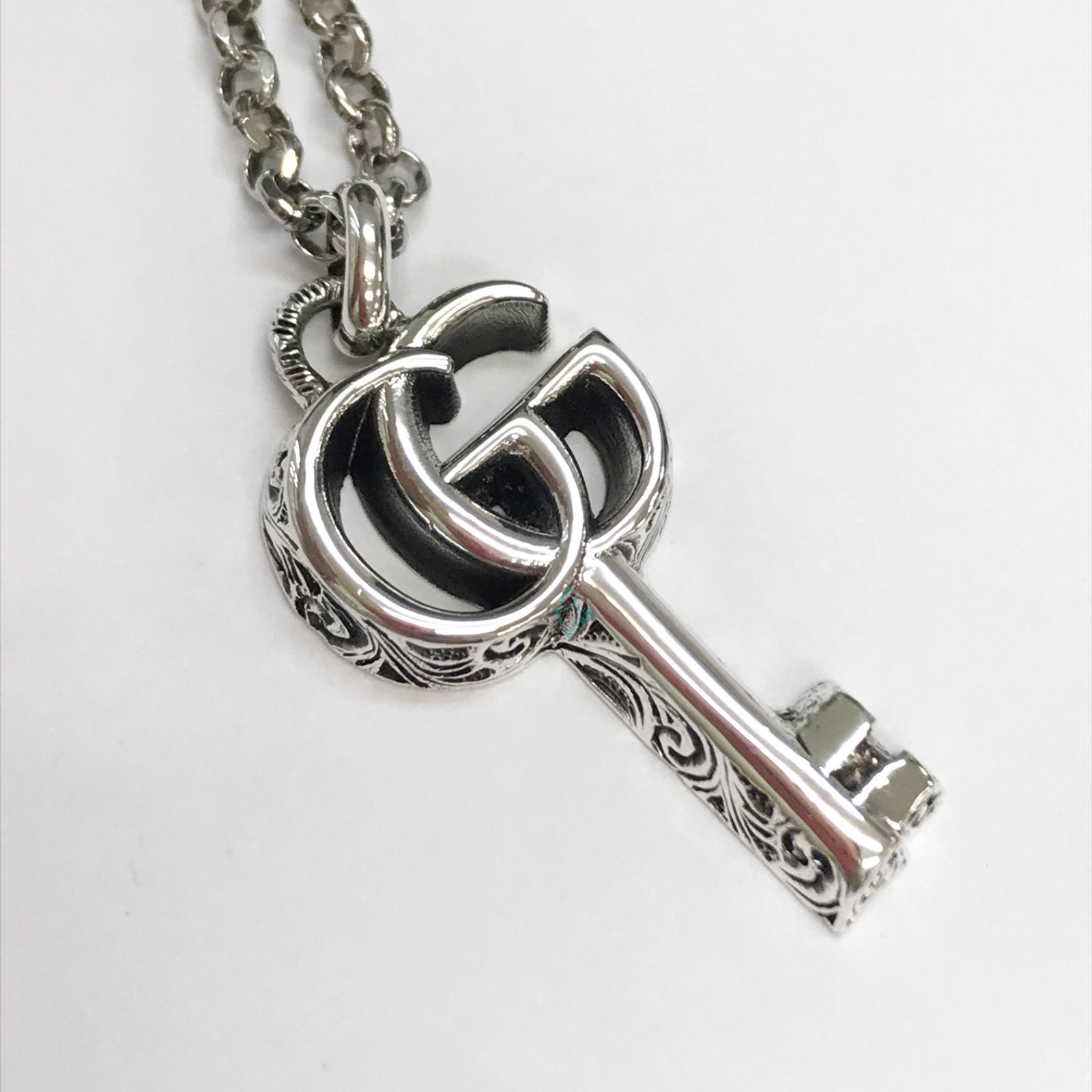 国内発送 GUCCI ダブルG キー ネックレス YBB627757001