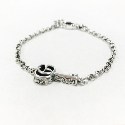 GUCCI ダブルG キー ブレスレット YBA632207001