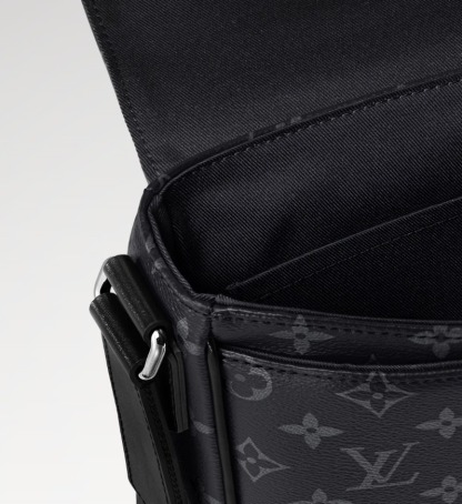 クールでエレガント★【ルイヴィトン】ディストリクト PM NV3