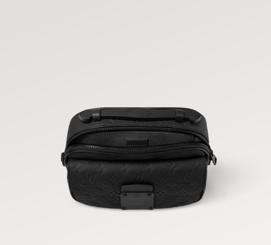 新作 LOUIS VUITTON 直営店 メッセンジャー モノグラム 黒 M58489