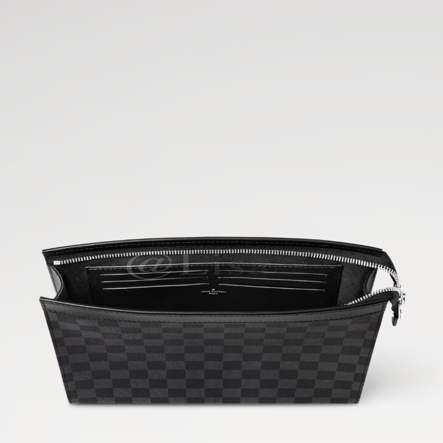 雑誌 LEON 掲載【直営店購入】Louis Vuitton★クラッチバッグ