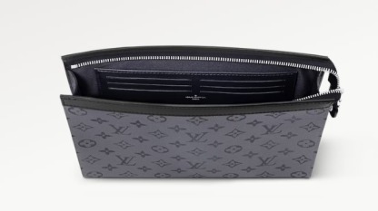 雑誌 LEON 掲載【直営店購入】Louis Vuitton★クラッチバッグ