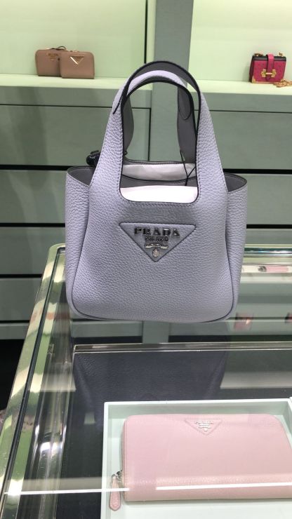 100%直営店買付!【PRADA】レザーミニハンドバック 1BA349 2DKV