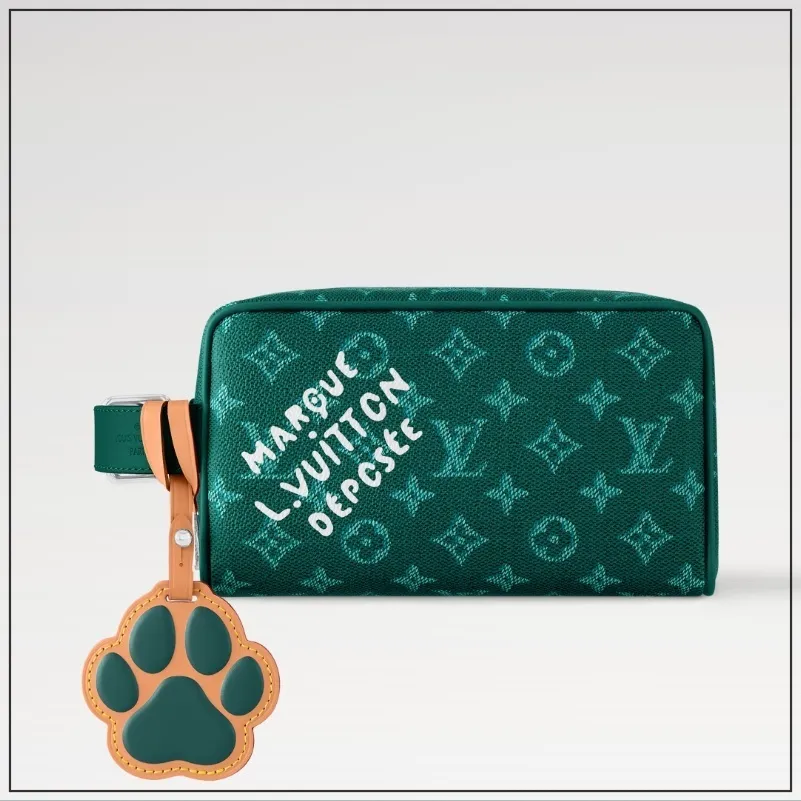 《セカンドバッグにも☆》LV ロッカー ドップキット肉球チャーム