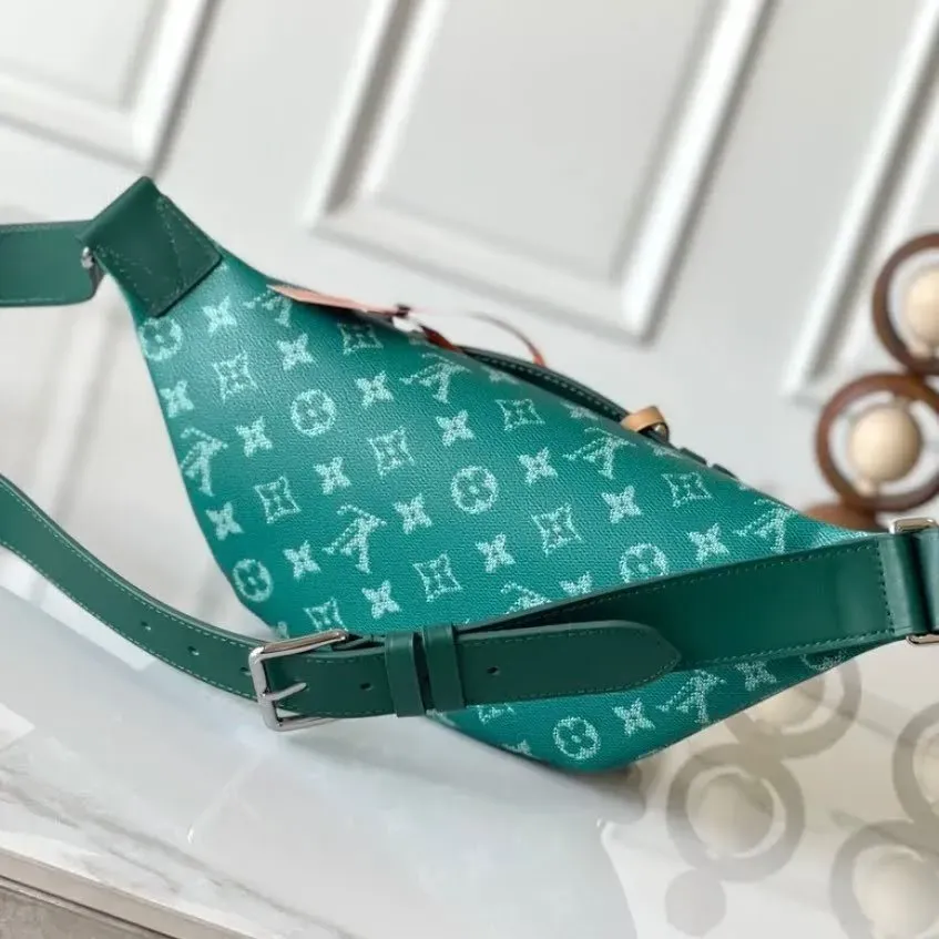 【大人気♡】Louis Vuitton ラッシュ ハムバッグ