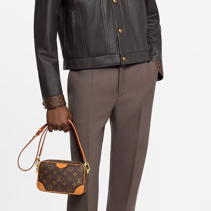 【25SS】LOUIS VUITTON トロカデロ ウェアラブル ウォレット