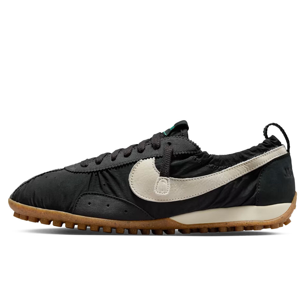 【Nike x Jacquemus】Moon Shoe SP Off Noir Cashmere リサ着用