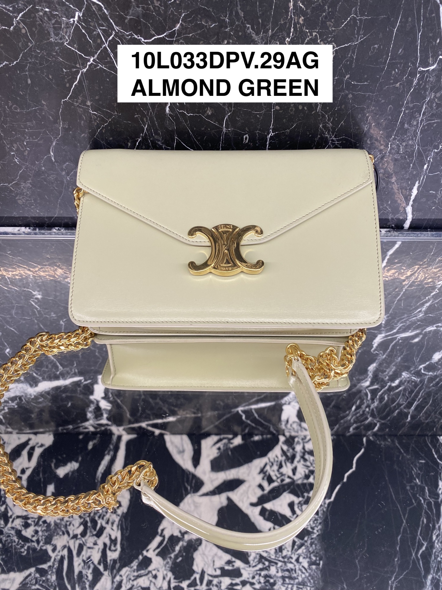 CELINE 【入手困難】☆TRIOMPHE☆ チェーンウォレット★ 全色