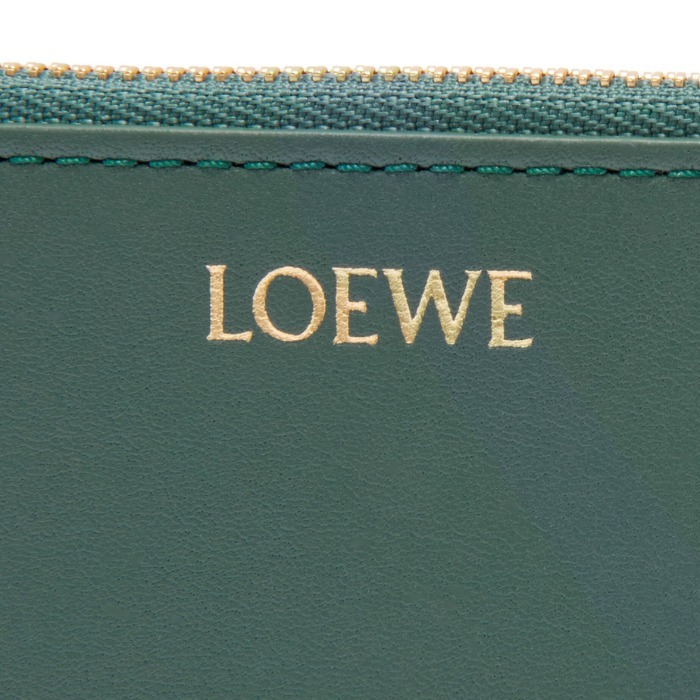 【LOEWE】ノット コインカードホルダー（シャイニーナパカーフ）