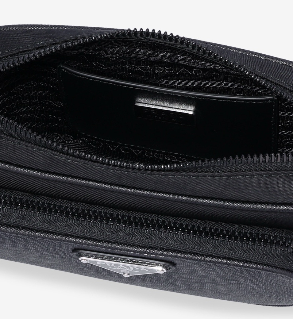 送料関税込☆PRADA Re-Nylon x レザー ショルダーバッグ☆超人気