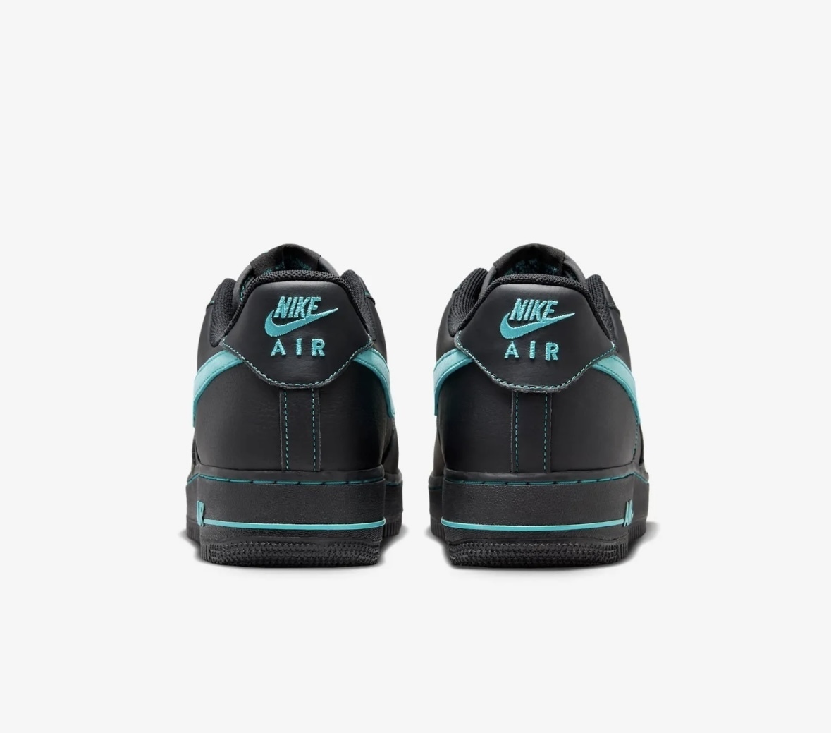 ナイキ エアフォース1 ロー Un-Tiffany