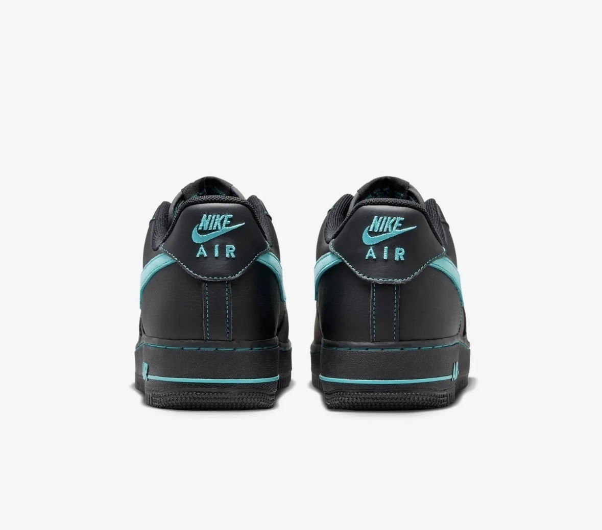 ナイキ エアフォース1 ロー Un-Tiffany