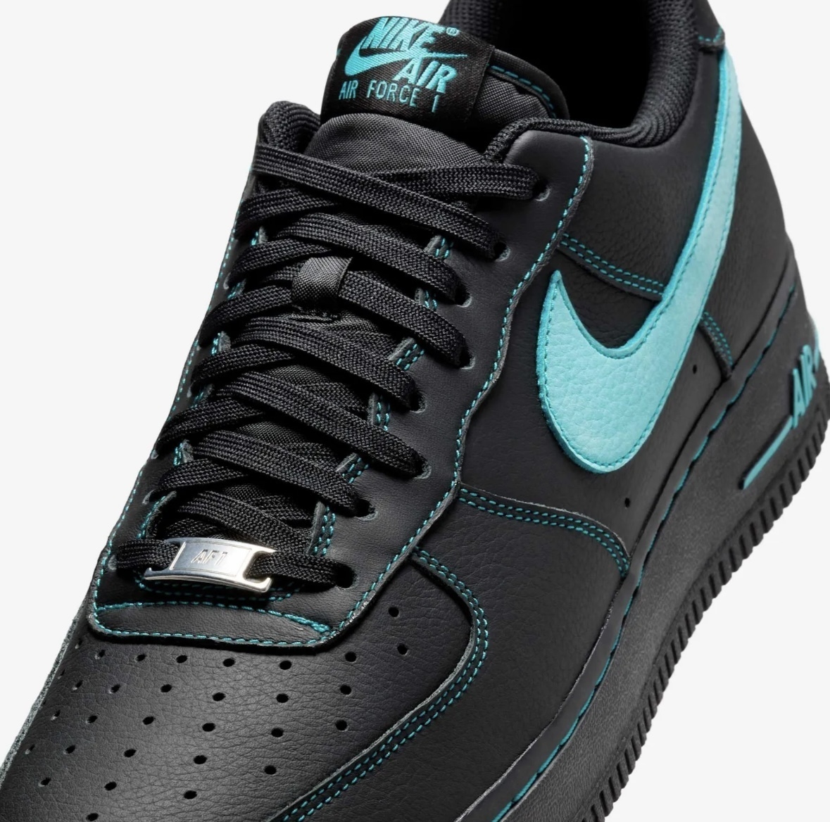 ナイキ エアフォース1 ロー Un-Tiffany