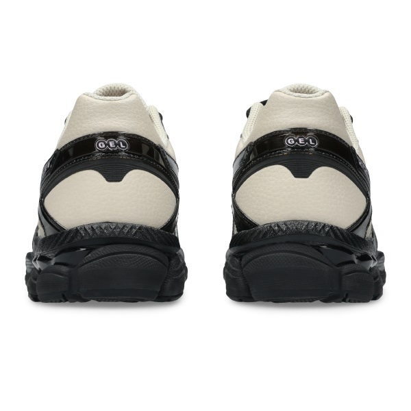 ◆コラボ◆FINESSE X ASICS GEL-CUMULUS 16◆正規品◆関税込◆