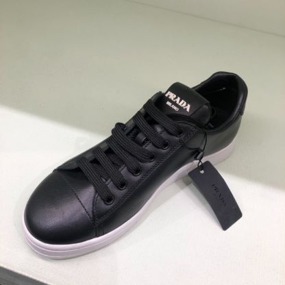 6万取引突破★UPS速達便利用！【PRADA】2EG400 3ON8_スニーカー