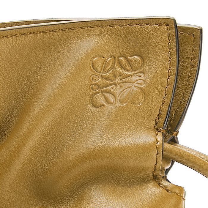 ∞∞ LOEWE ∞∞ Flamenco Mini leather クラッチ ☆