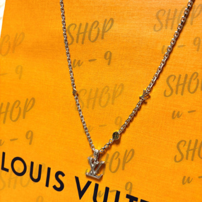 すぐ届く国内発送【Louis Vuitton】チャーム・LV ディメンション