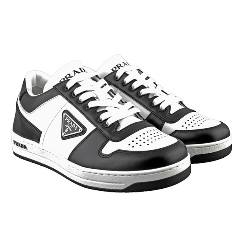 ♦PRADA♦メンズ スニーカー☆正規品・安全発送☆