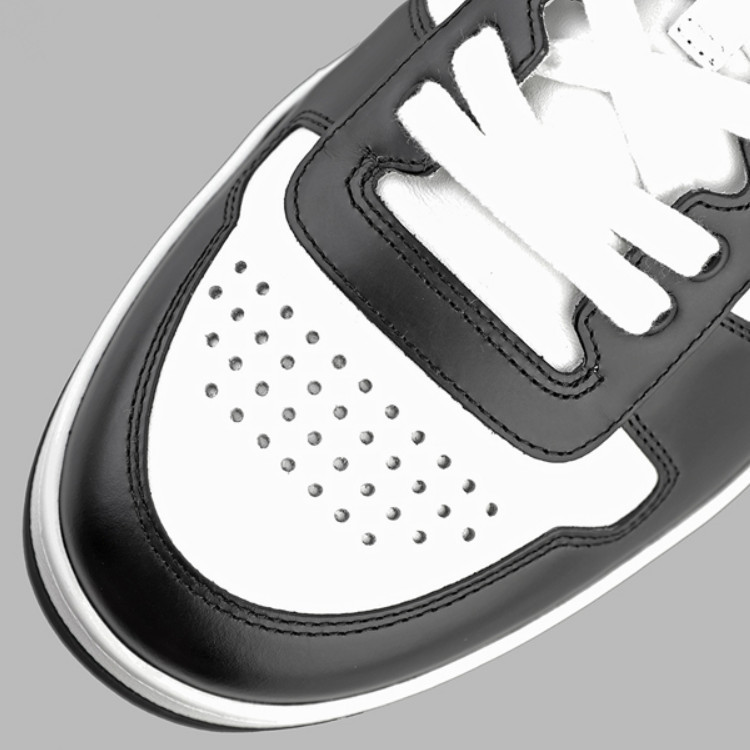 ♦PRADA♦メンズ スニーカー☆正規品・安全発送☆