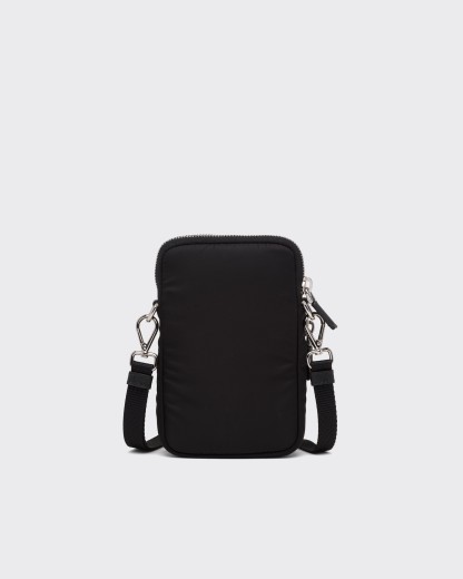 国内直営 **PRADA**　ナイロン スマートフォンケース