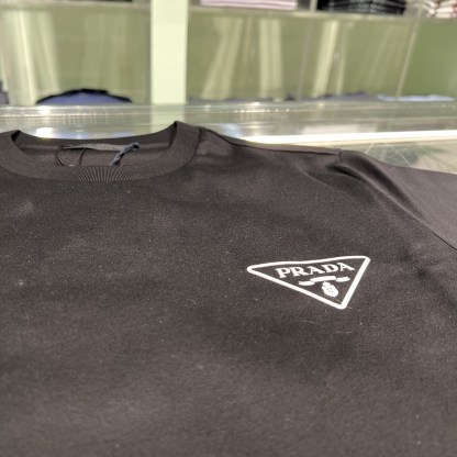 6万取引突破★UPS速達便利用！【PRADA】UJN656 13MQ_Tシャツ