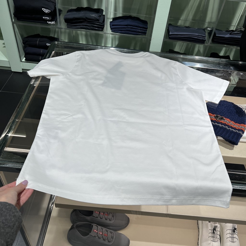 6万取引突破★UPS速達便利用！【PRADA】UJN656 13MQ_Tシャツ