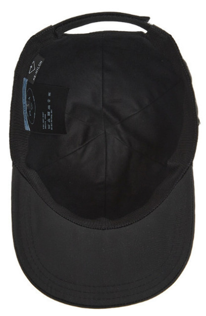 ★PRADA★ユニセックス キャップ☆正規品・安全発送☆