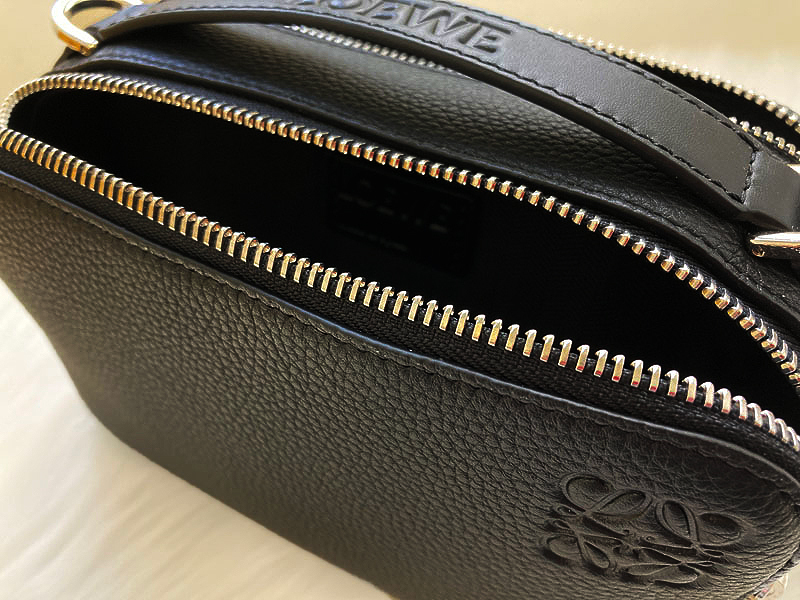 【LOEWE】ロエベ カメラ ミニ ウェアラブル クロスボディバッグ