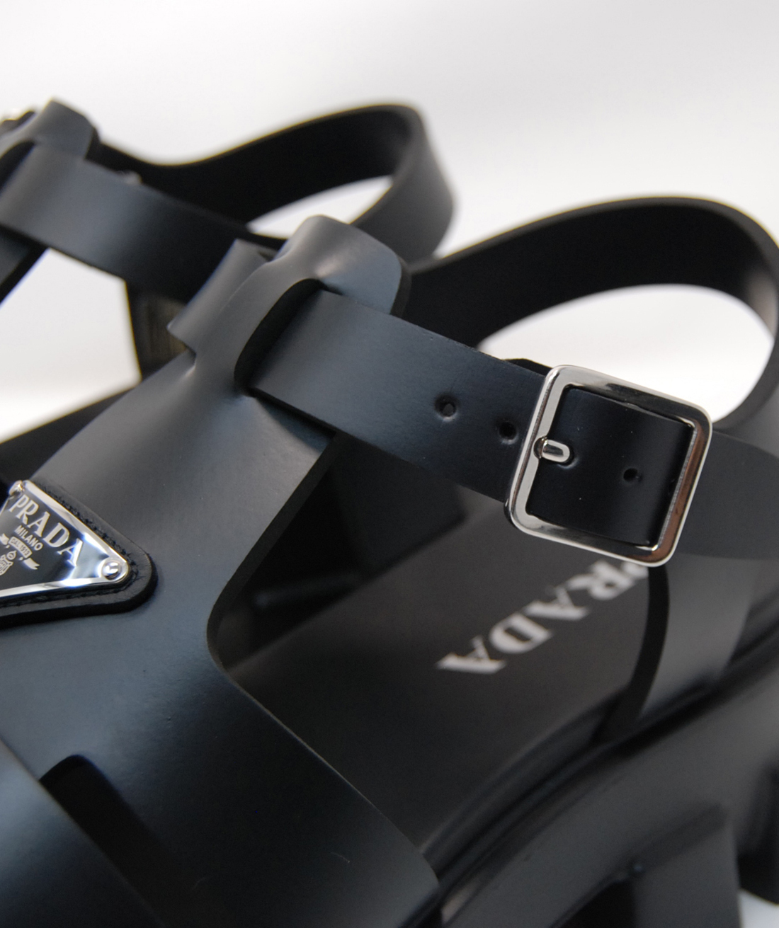 関税負担なし☆PRADA プラダ ラバー サンダル