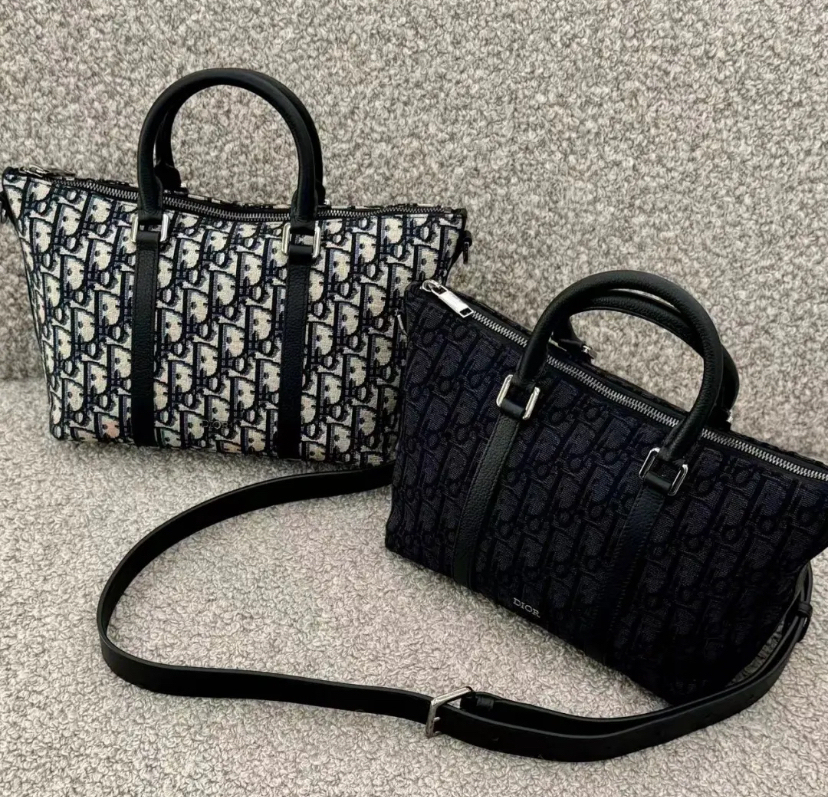 ◆国内発送◆Dior Weekender 25 バッグ オブリークジャガード