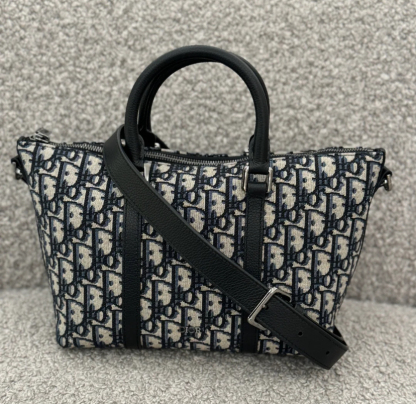 ◆国内発送◆Dior Weekender 25 バッグ オブリークジャガード