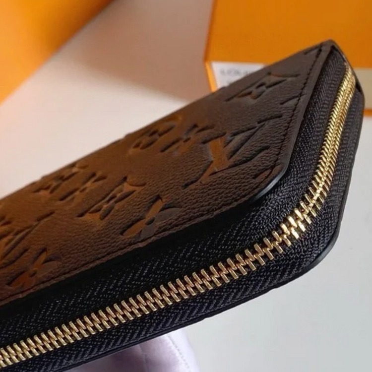 【大人シンプル＋収納力】Louis Vuitton 長財布 クレマンス