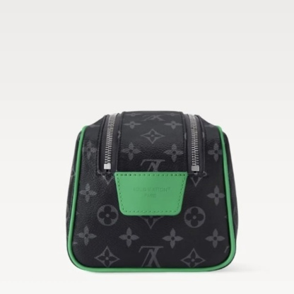 クール☆実用的【LOUIS VUITTON】ドップ キット クラッチバッグ