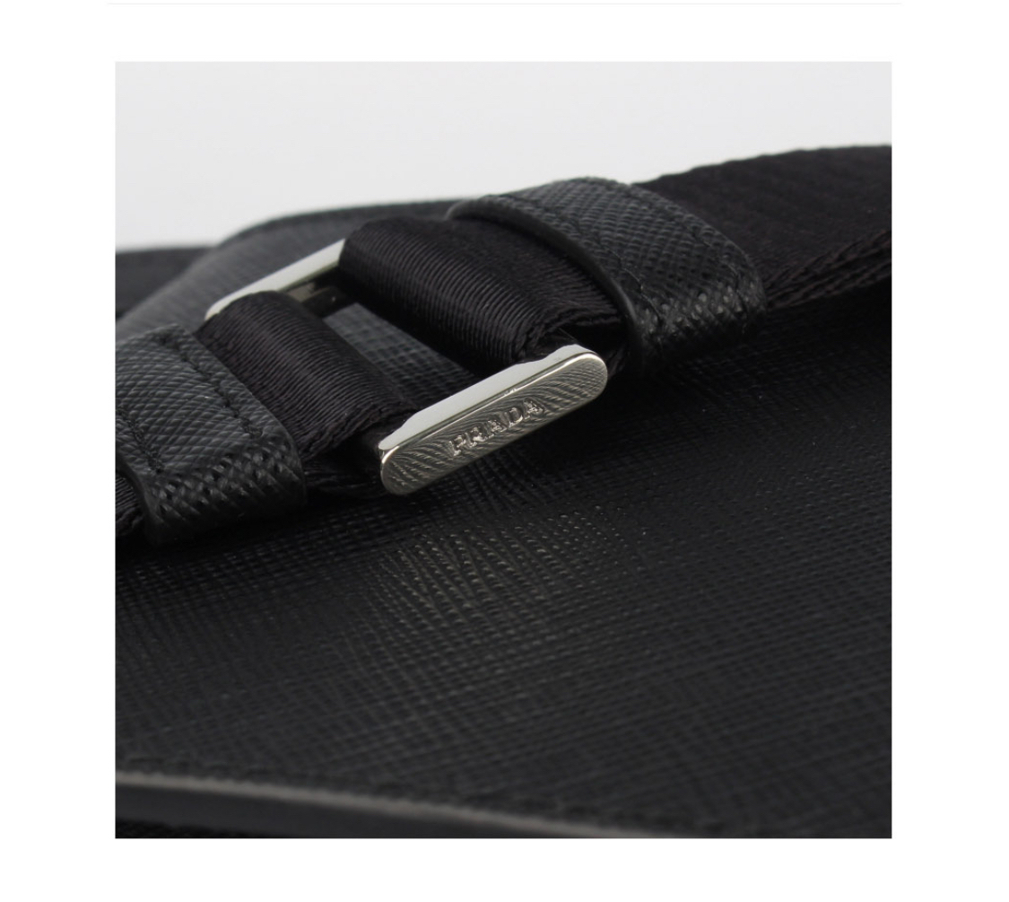 関送込! PRADA★フォンケース レザー ショルダーバッグ 2ZH179