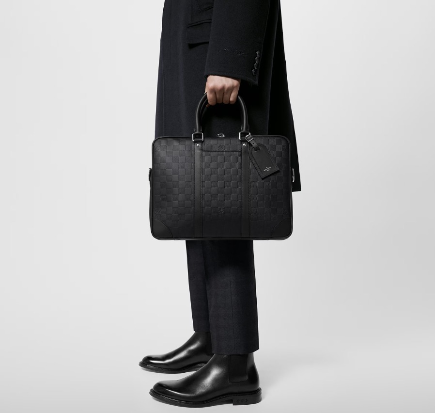 【国内発送】Louis Vuitton　ポルト ドキュマン　ヴォワヤージュ