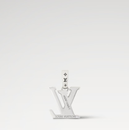 すぐ届く国内発送【Louis Vuitton】チャーム・LV ディメンション
