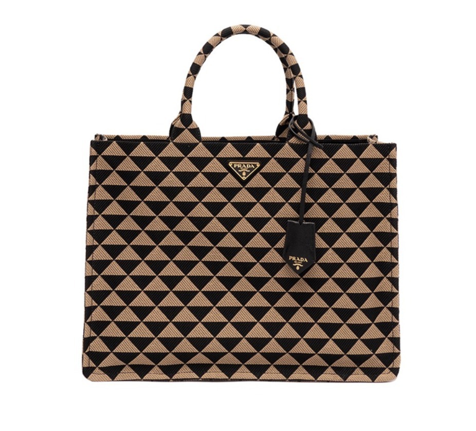 ☆人気☆【PRADA】☆シンボル エンブロイダリー トートバッ.グ☆