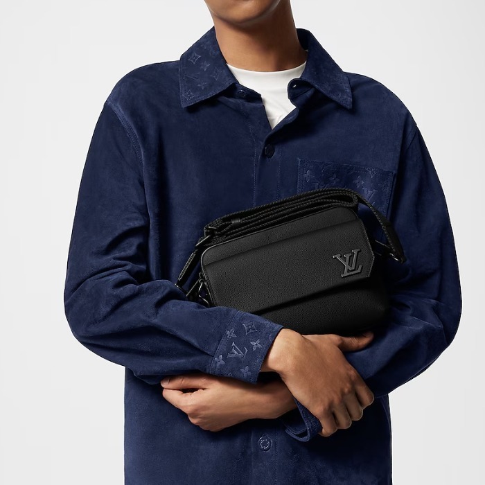 【クールで男らしい】LOUIS VUITTON★ショルダーバック