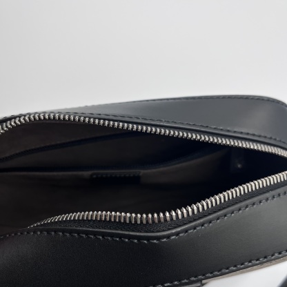 限定セール★グッチGGスプリーム ショルダーバッグ カメラ779880