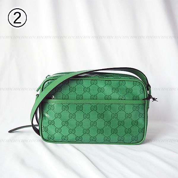 【完売必至】グッチ 光沢が美しいモノグラム柄ショルダーバッグ