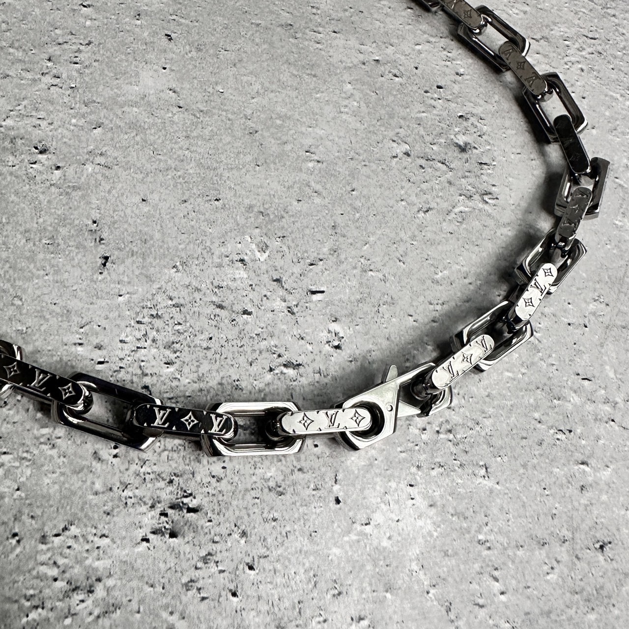 Louis Vuitton ネックレス・チェーン モノグラム